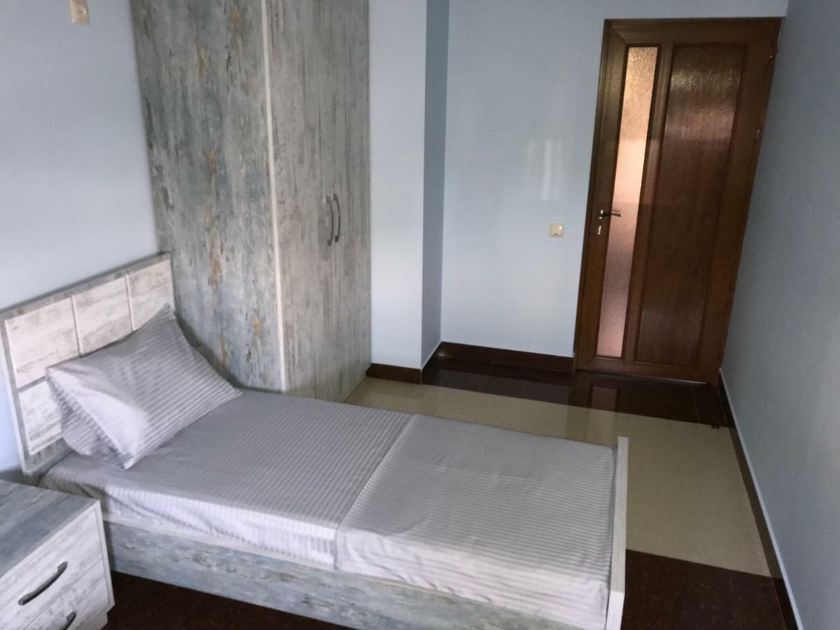 Liko Hostel Yerevan Luaran gambar