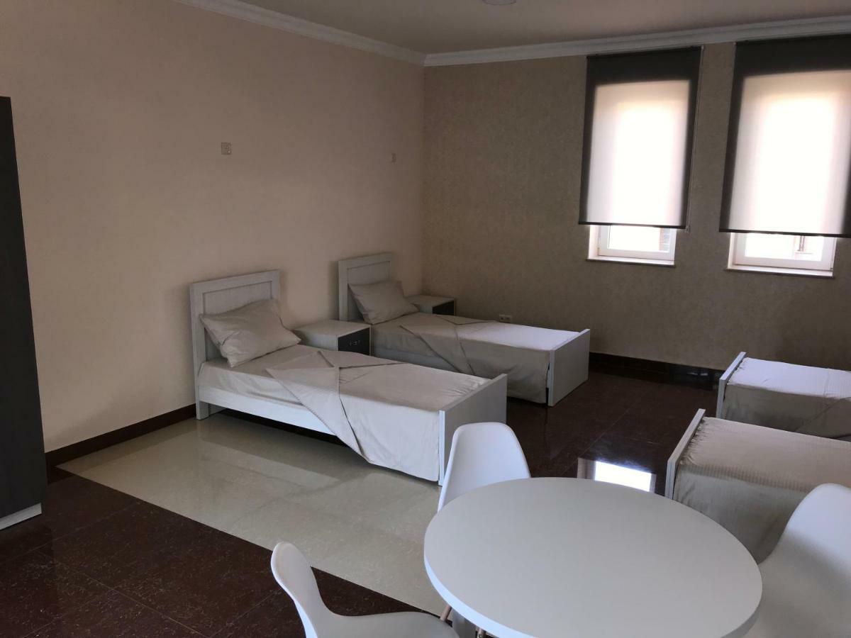 Liko Hostel Yerevan Luaran gambar