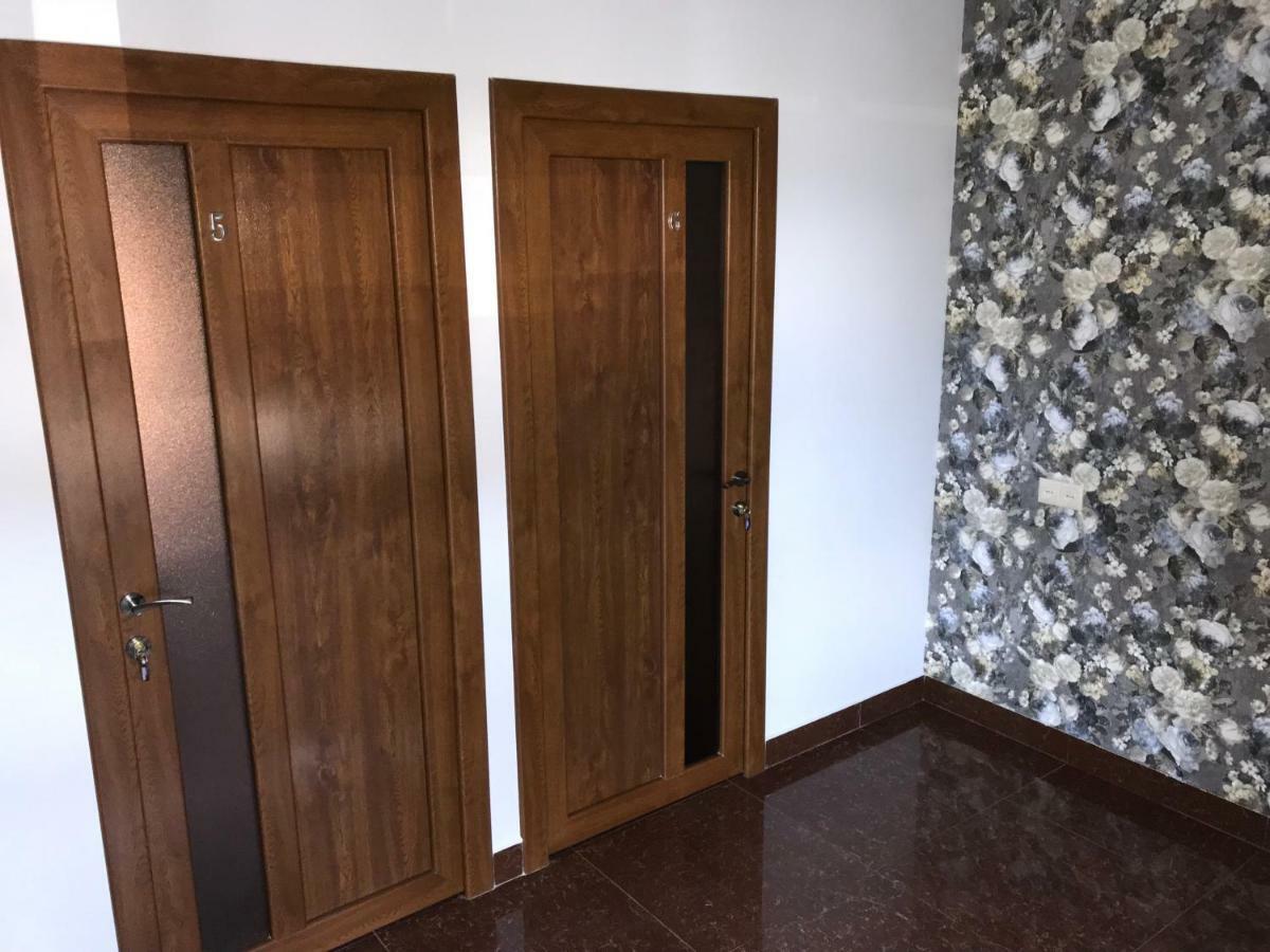 Liko Hostel Yerevan Luaran gambar